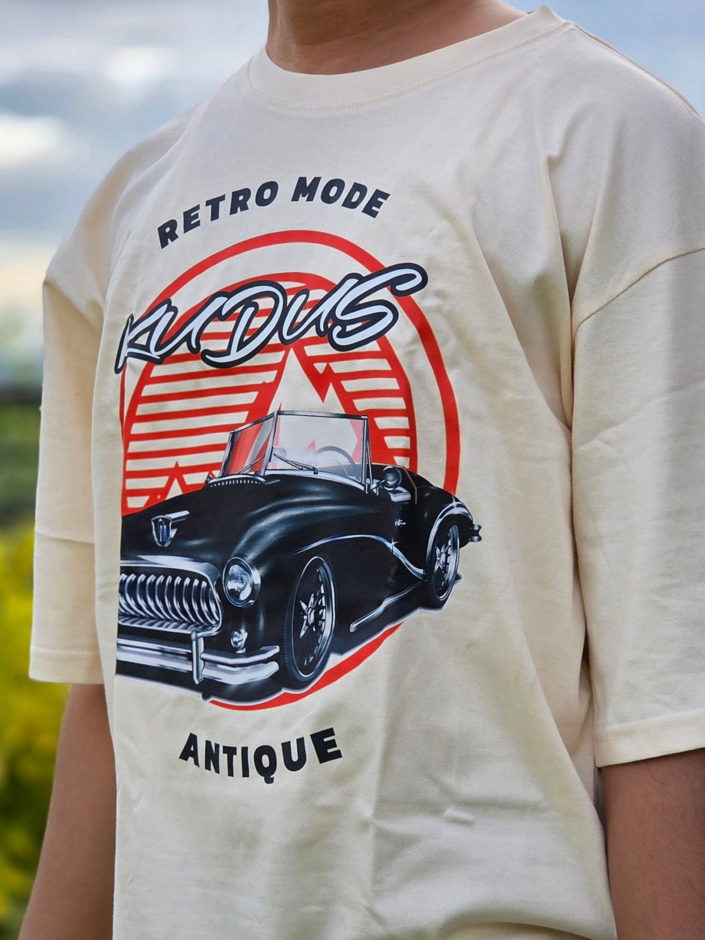 RETRO MODE Soft Oversized T-shirt
