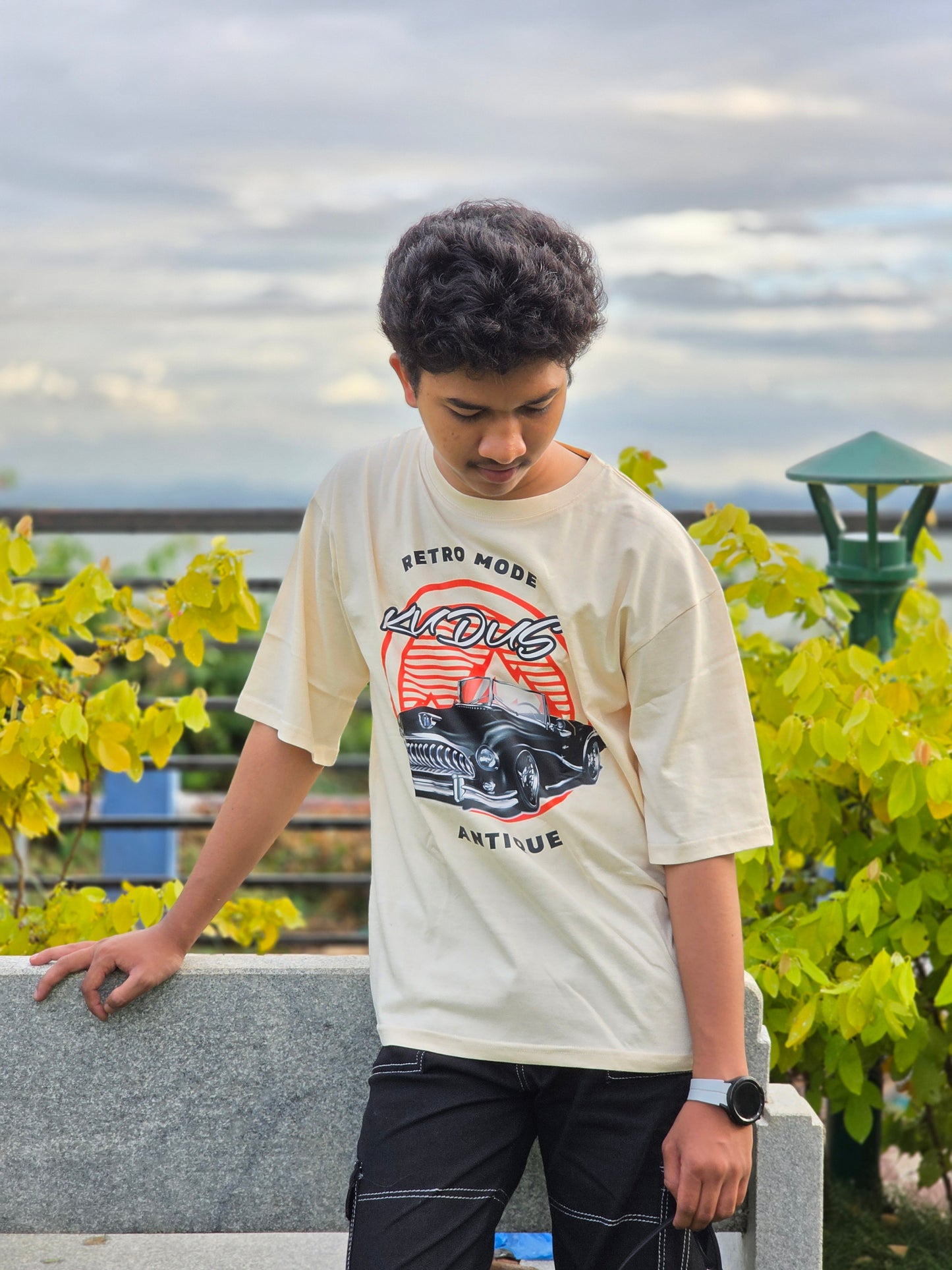 RETRO MODE Soft Oversized T-shirt