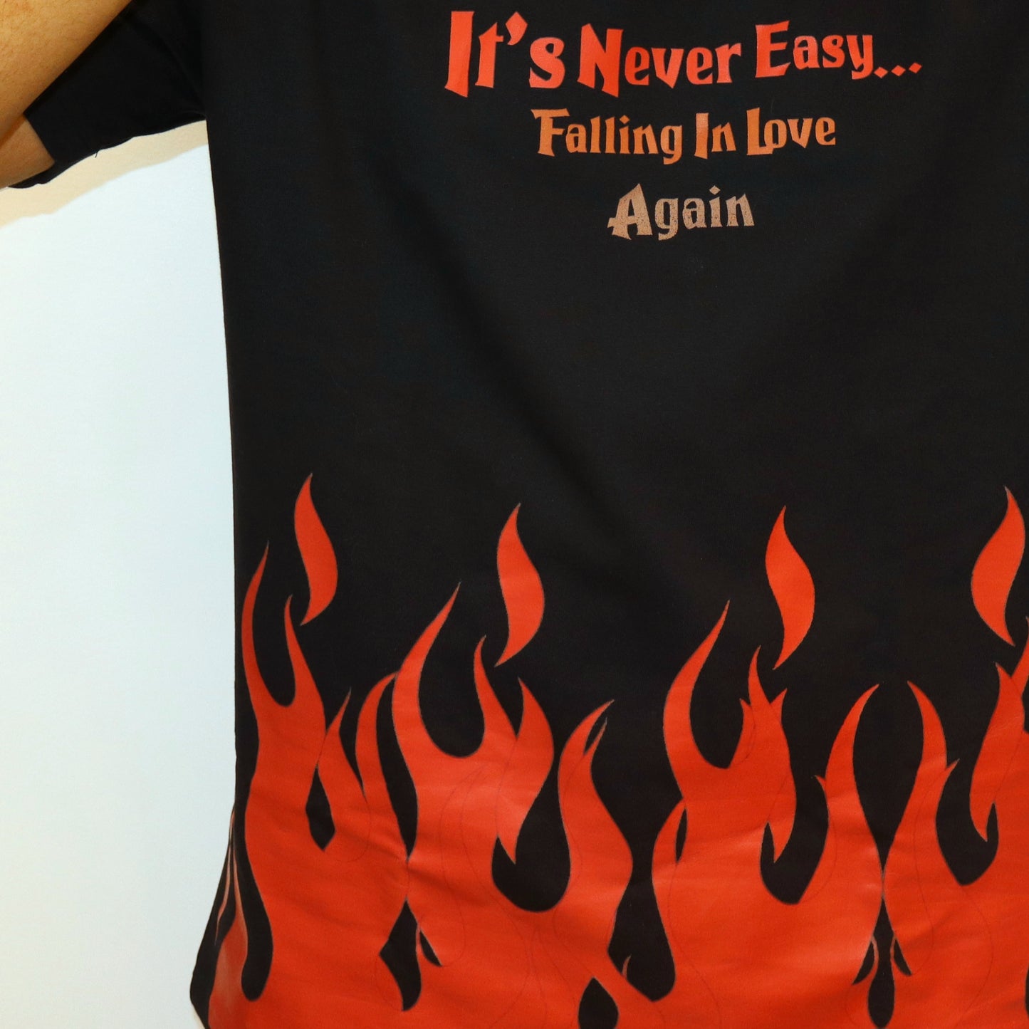 NEVER EASY FLAME HEAVY WEIGHT Oversized T-shirt