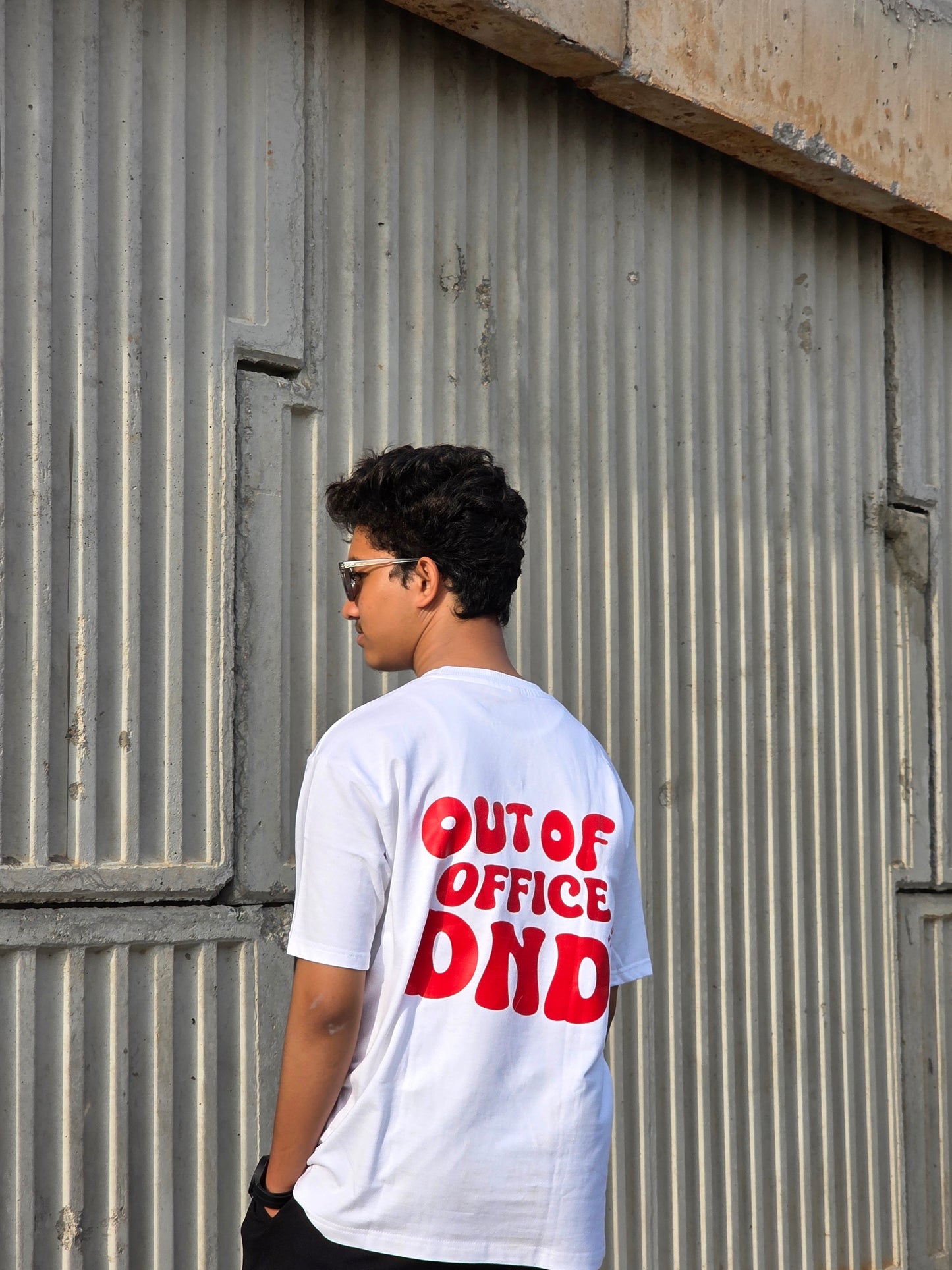 OUT OF OFFICE DND Heavy Weight Oversized T-shirt