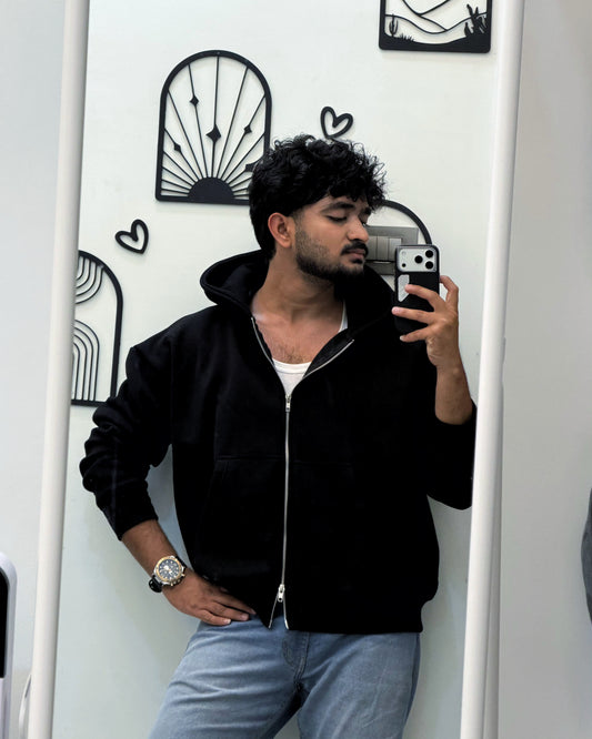 Rich Zipper Boxy Solid Black Hoodie [ Unisex ]