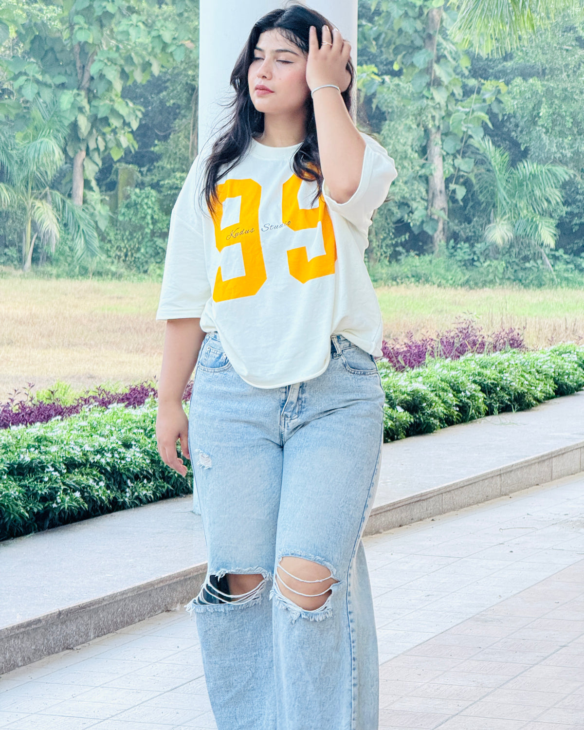99 Boxy Fit Off White Tee [ Unisex ]